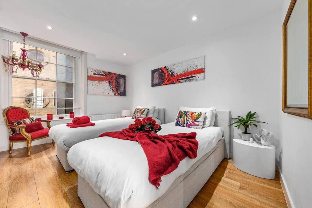 3 Bedroom Apartment In Haymarket Central London Sleep 10 Hy2 Exterior photo